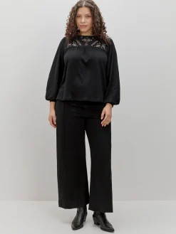 BLUSA BORDADA