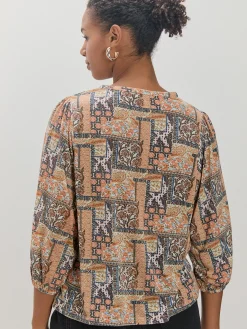 BLUSA ESTAMPADA