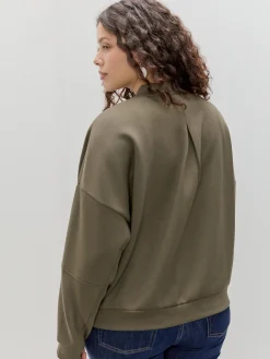 BOMBER DETALLE ESPALDA