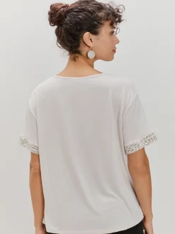 CAMISETA LENTEJUELAS