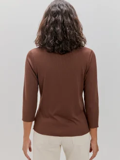 CAMISETA CANALE DETALLE