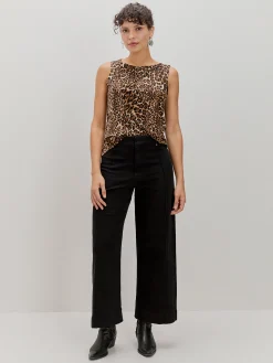 CAMISETA DETALLE STRASS