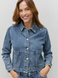 CHAQUETA CORTA OJALES