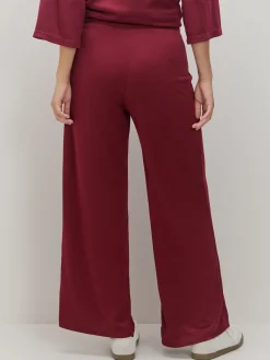 PANTALON DETALLE BOLSILLO