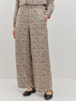 PANTALON ESTAMPADO ANIMAL