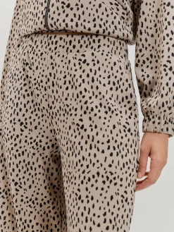 PANTALON ESTAMPADO ANIMAL