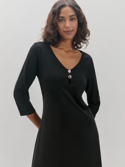 VESTIDO DETALLE BOTONES